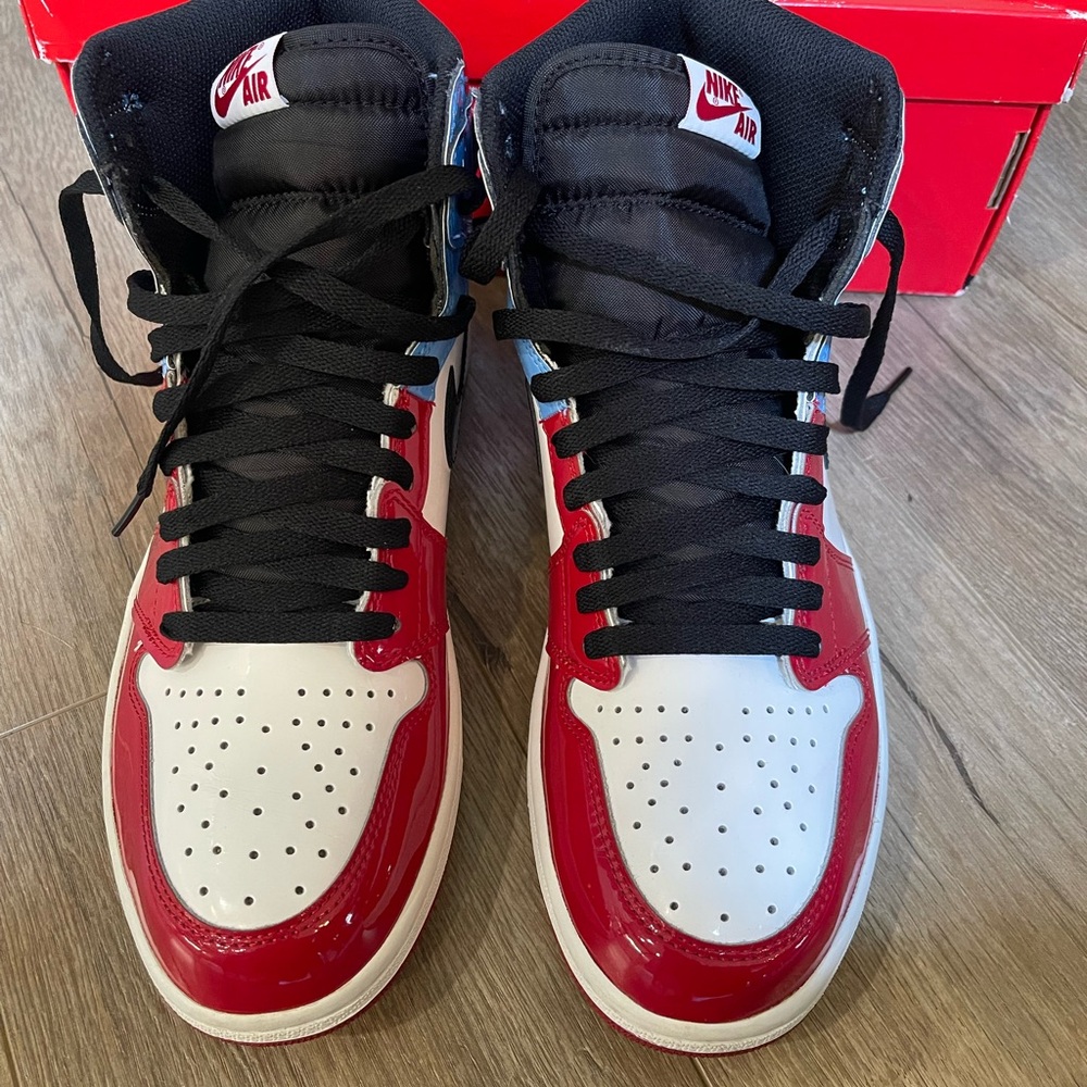 Nike Air Jordan 1 Retro High OG fearless - Picture 3 of 7
